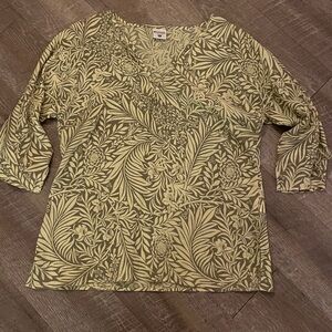 Columbia Olive Leaf Print Women's Blouse Size Large
